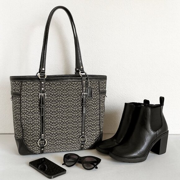 Y2K Coach Signature Black & Gray Jacquard Canvas Shoulder Bag - Coach F11527 - Picture 1 of 16